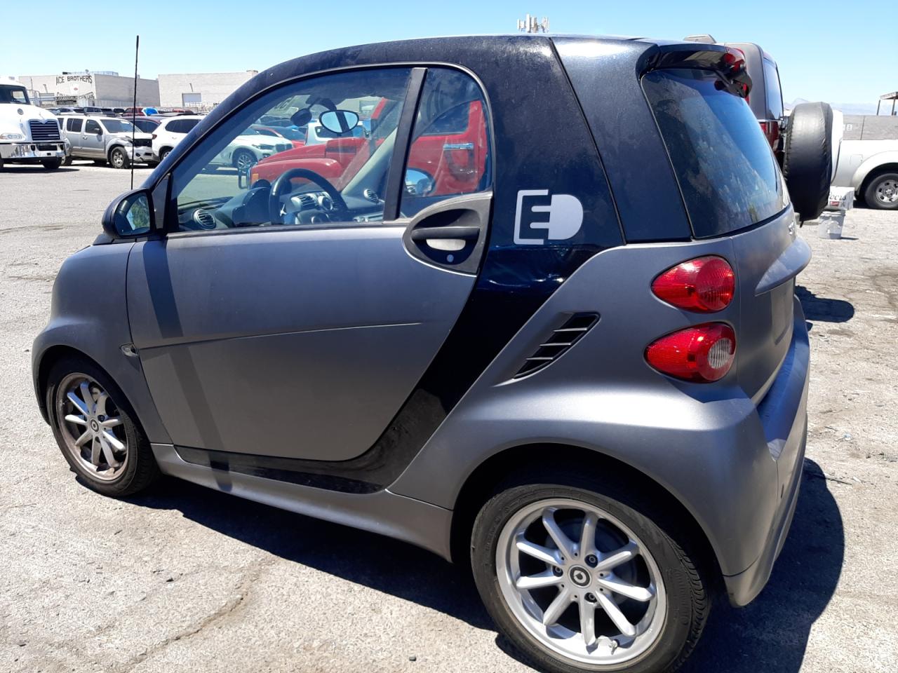 WMEEJ9AA4GK845738 2016 Smart Fortwo