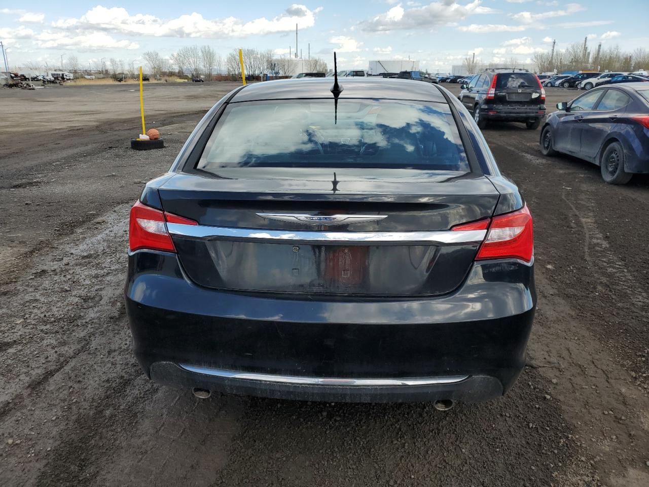 1C3CCBCGXDN673318 2013 Chrysler 200 Limited