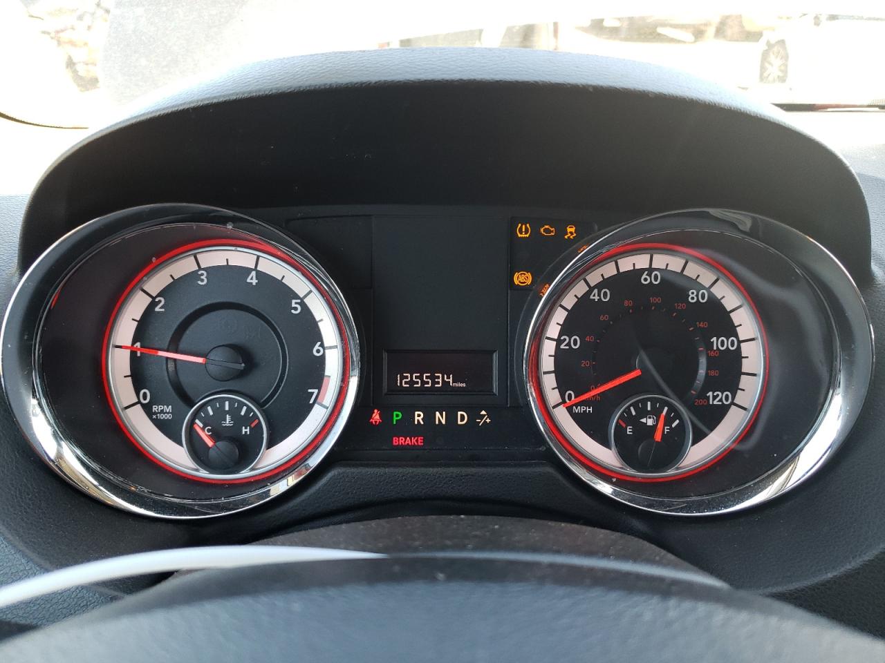 2C4RDGBG4ER161592 2014 Dodge Grand Caravan Se