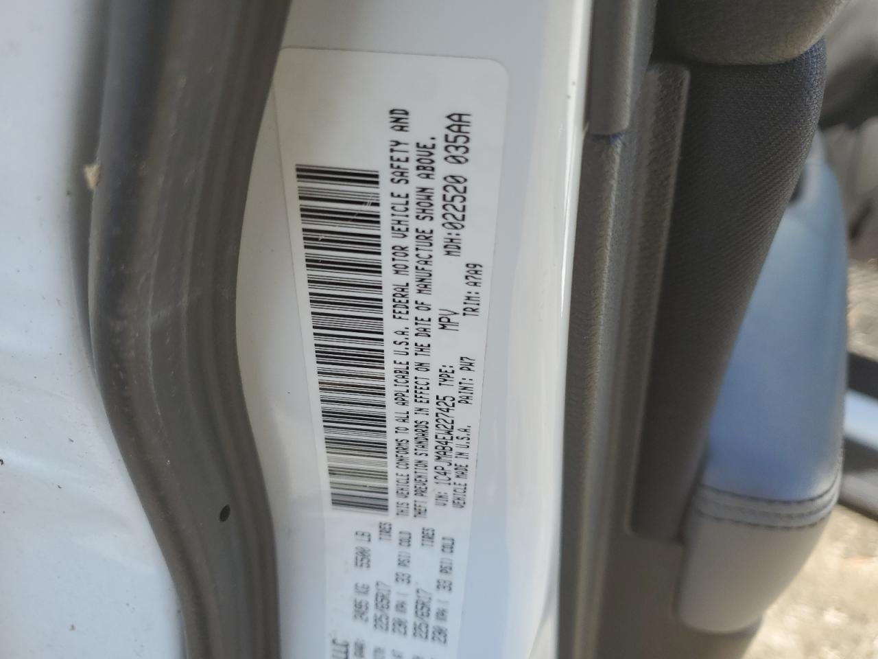 1C4PJMAB4EW227425 2014 Jeep Cherokee Sport