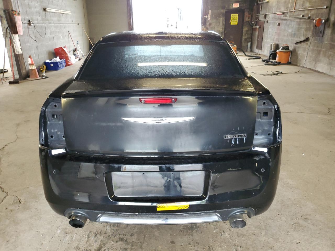 2C3CCAFJ7CH801880 2012 Chrysler 300 Srt-8