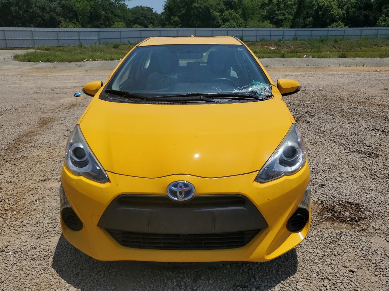 JTDKDTB3XF1099113 2015 Toyota Prius C