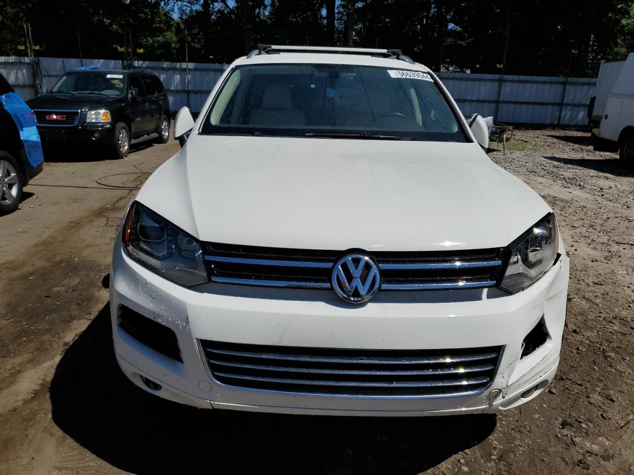 WVGFF9BP3CD005080 2012 Volkswagen Touareg V6