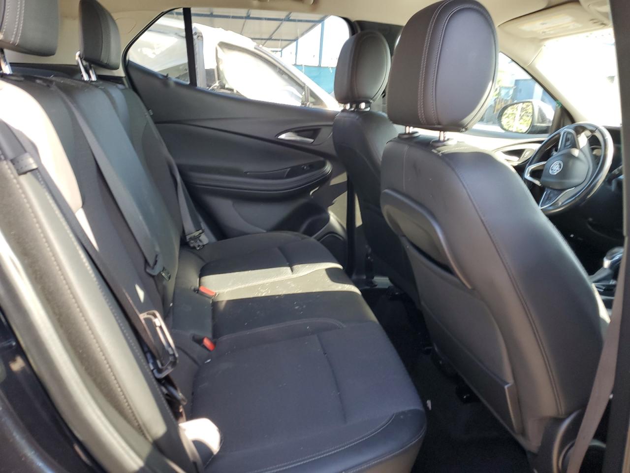 KL4MMBS29LB085875 2020 Buick Encore Gx Preferred