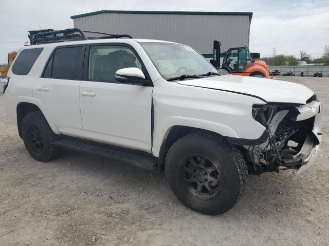 2018 Toyota 4Runner Sr5/Sr5 Premium VIN: JTEBU5JR1J5553893 Lot: 52030714