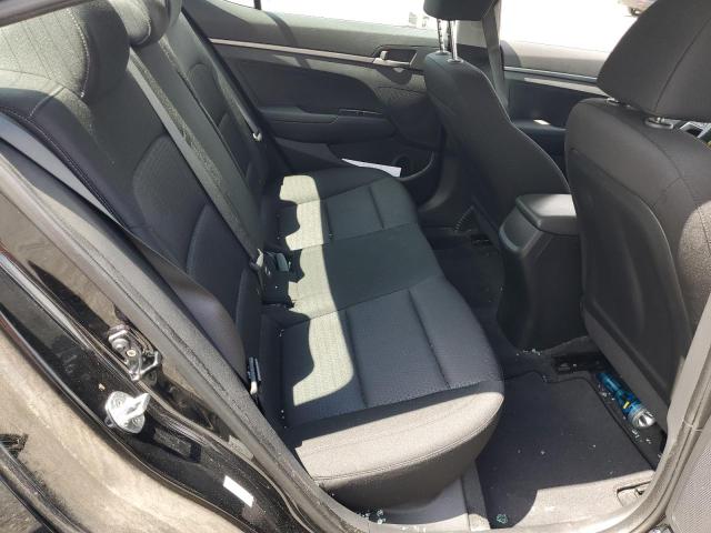 2018 Hyundai Elantra - Image 10