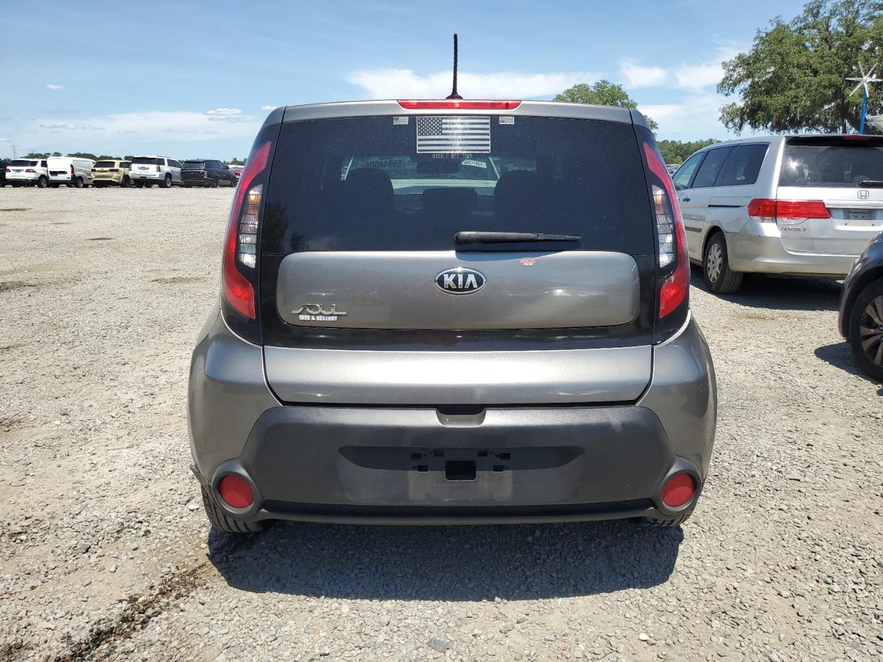 KNDJN2A24G7298359 2016 Kia Soul
