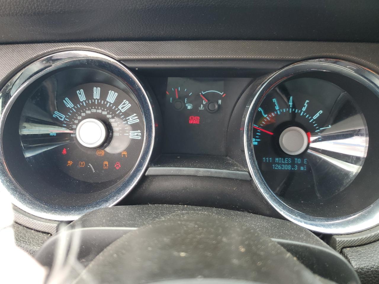 1ZVBP8AM2B5154751 2011 Ford Mustang