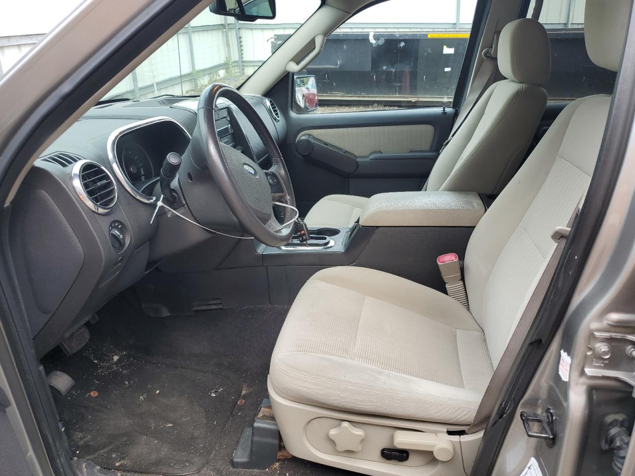 1FMEU73E48UB05392 2008 Ford Explorer Xlt