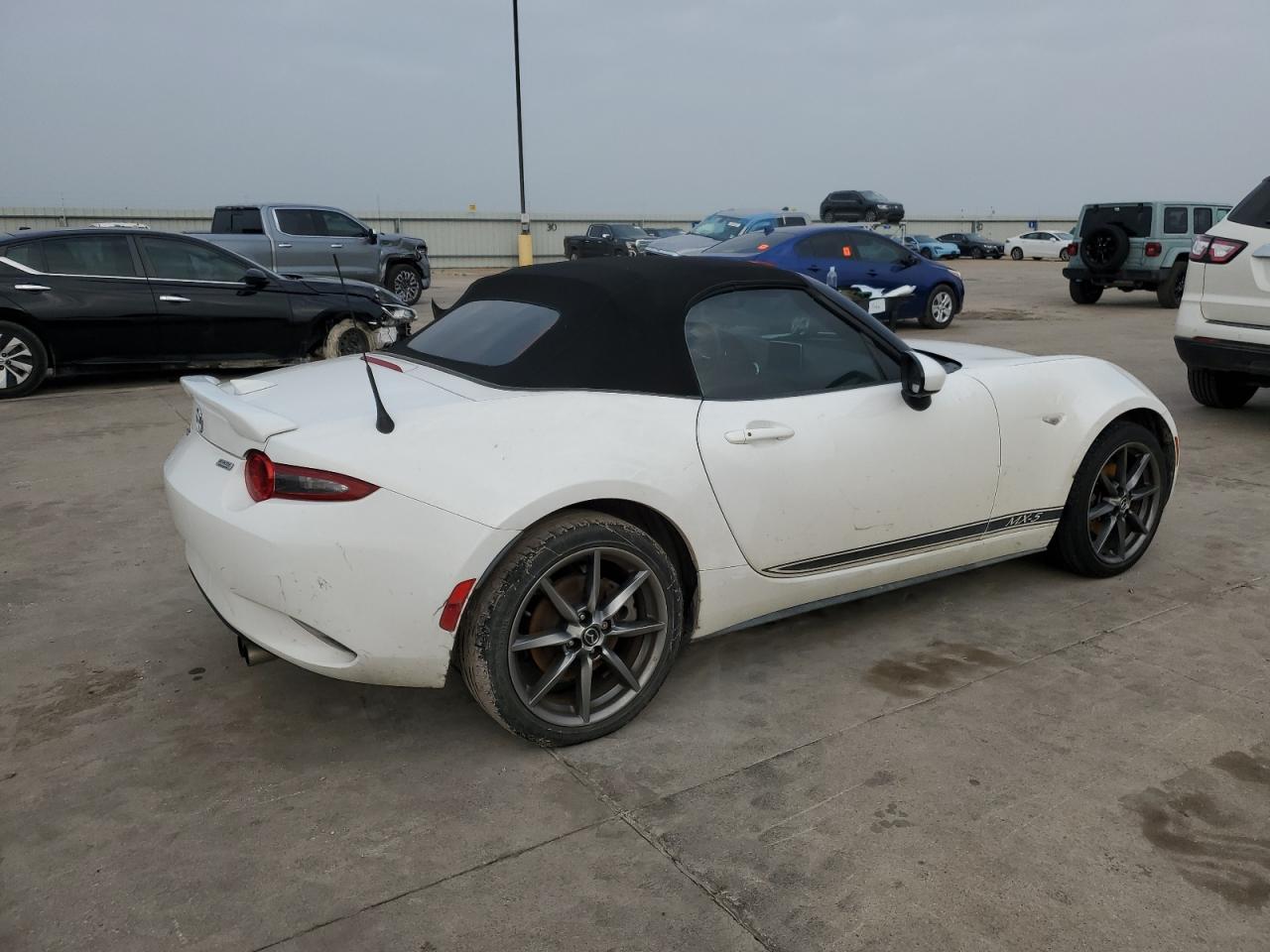 JM1NDAD78G0104138 2016 Mazda Mx-5 Miata Grand Touring