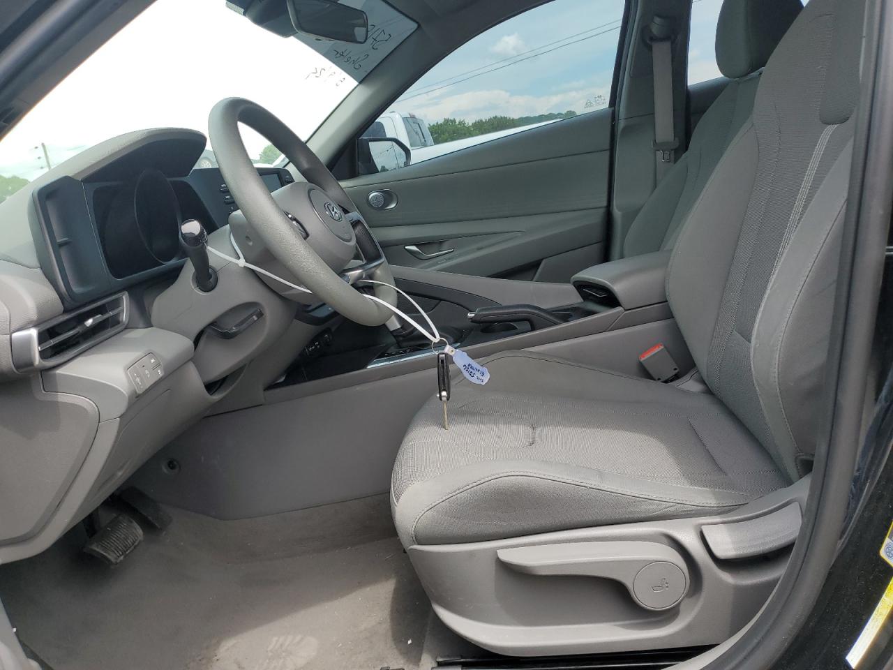 KMHLL4AG7NU309421 2022 Hyundai Elantra Se