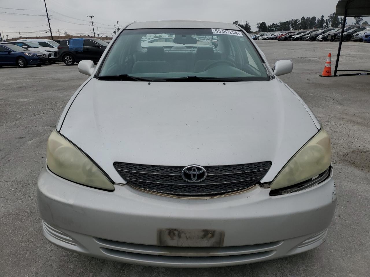 4T1BE32KX2U097676 2002 Toyota Camry Le