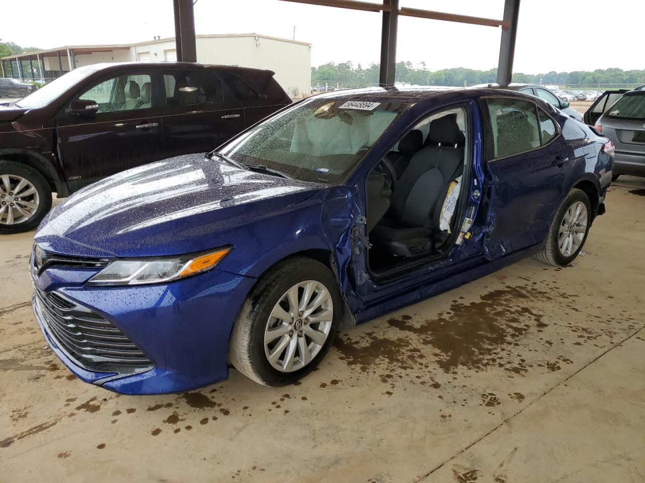 TOYOTA CAMRY L