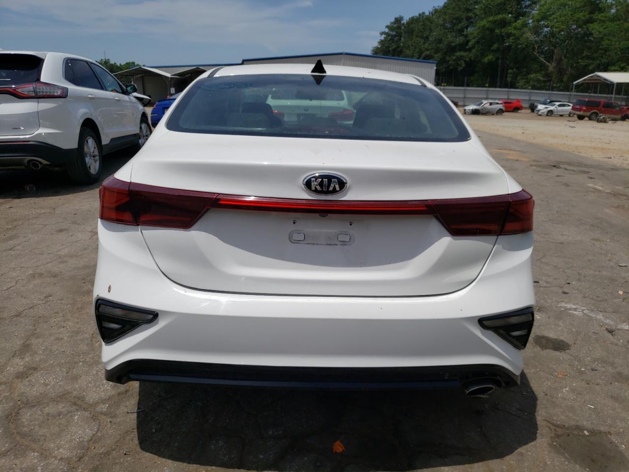 3KPF24AD4KE040153 2019 Kia Forte Fe