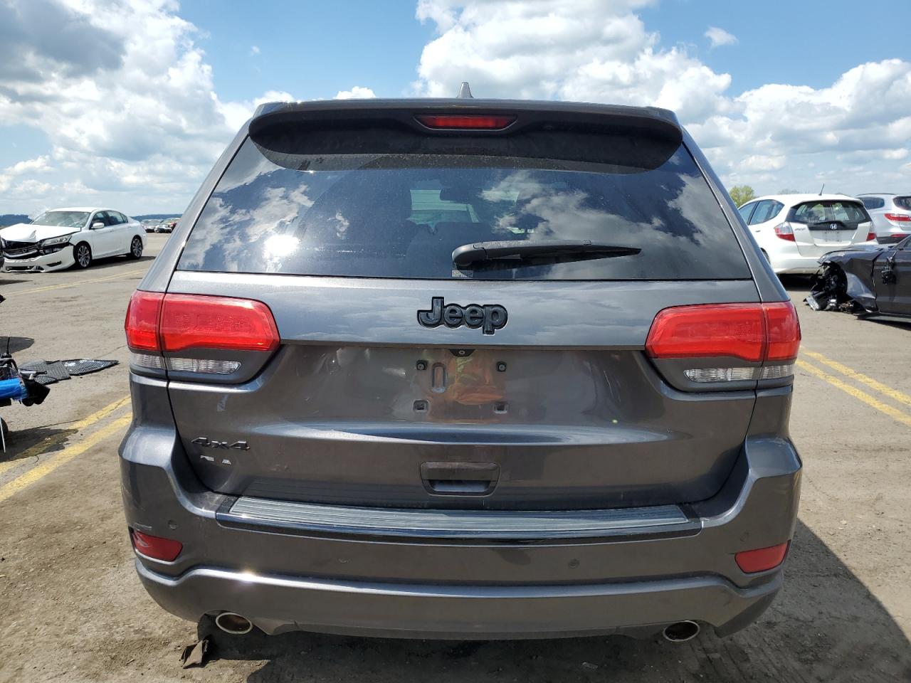 1C4RJFAG4FC633059 2015 Jeep Grand Cherokee Laredo