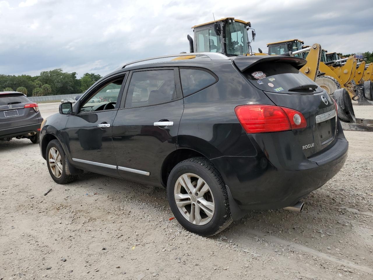 2013 Nissan Rogue S vin: JN8AS5MT9DW007634