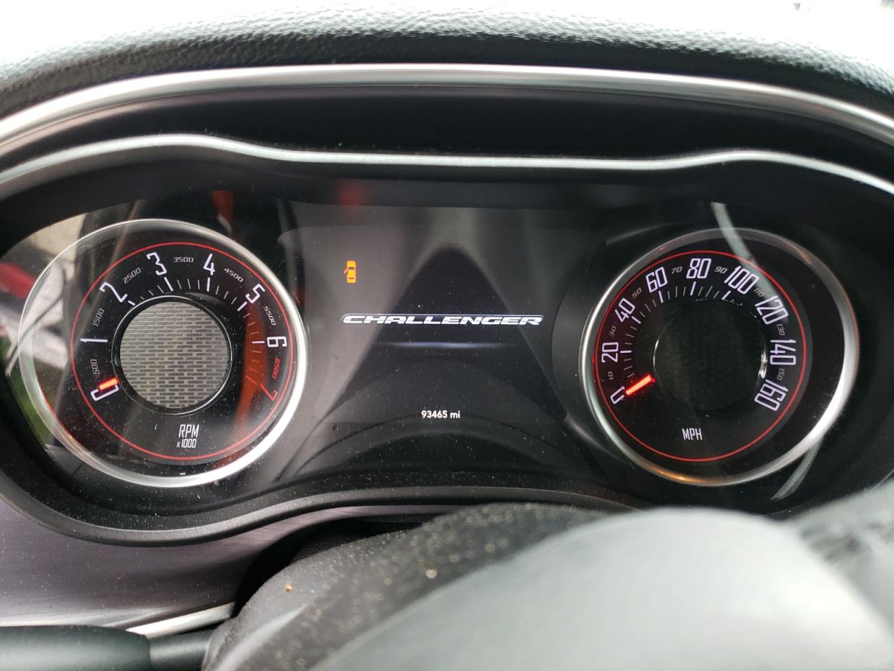 DODGE CHALLENGER SXT