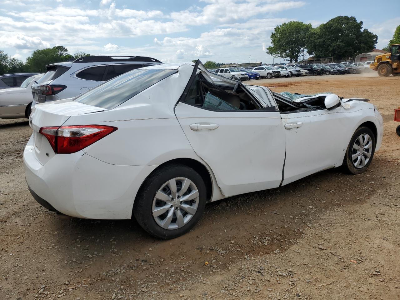 2015 Toyota Corolla L vin: 5YFBURHE7FP257222