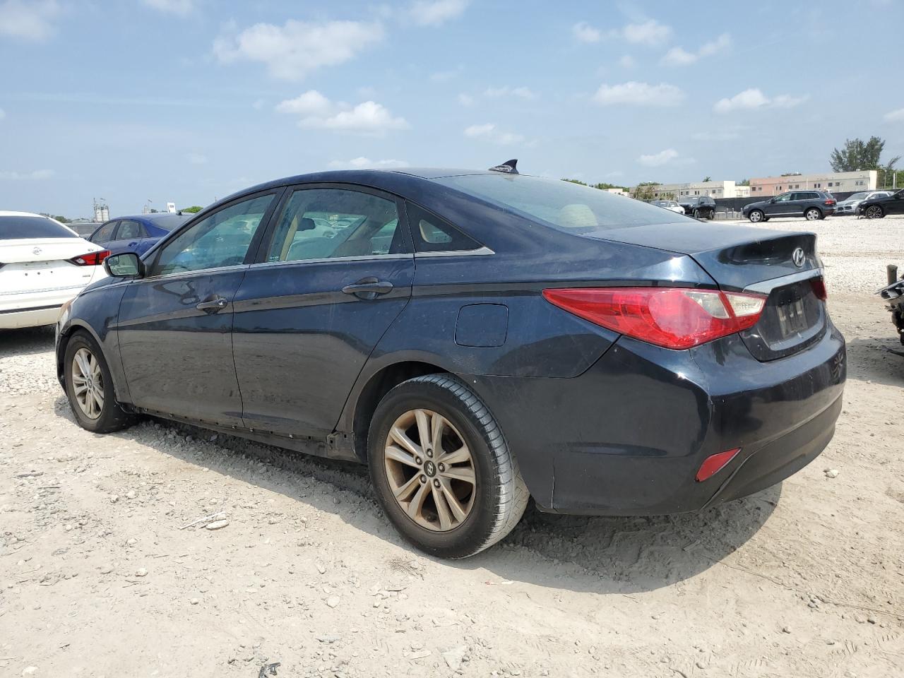 5NPEB4AC1EH834580 2014 Hyundai Sonata Gls