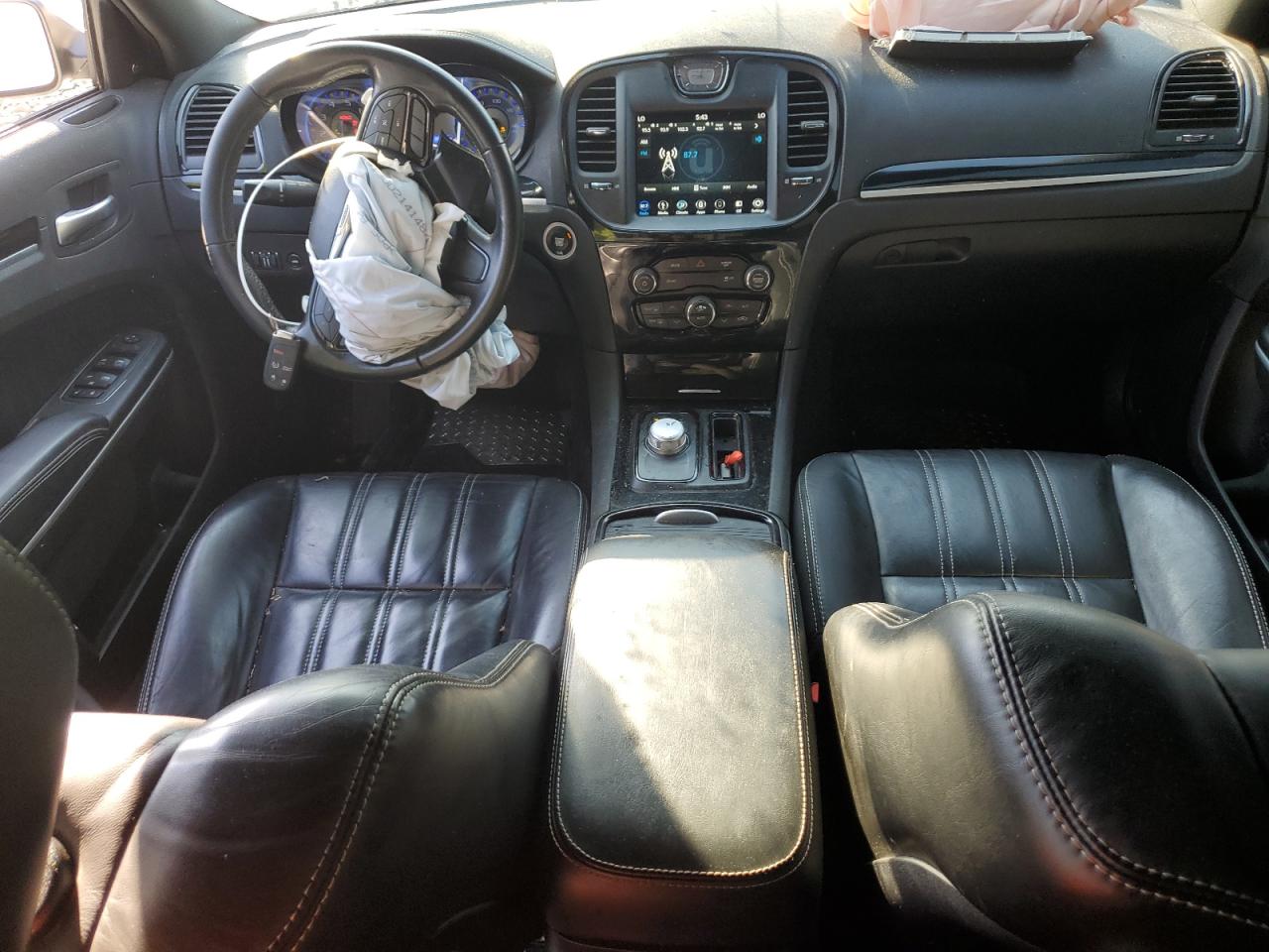 2C3CCABG0KH745855 2019 Chrysler 300 S