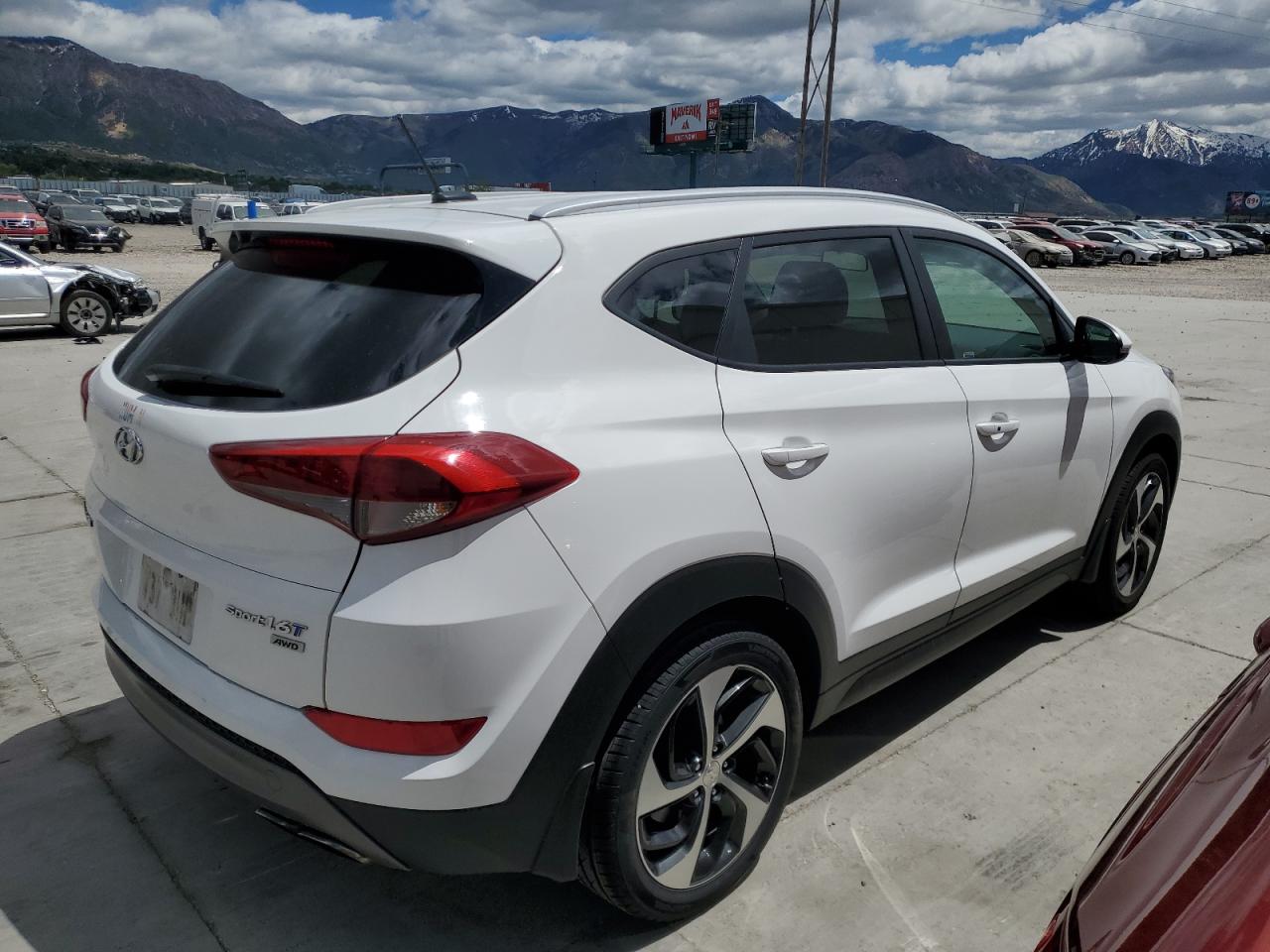 KM8J3CA26GU224188 2016 Hyundai Tucson Limited