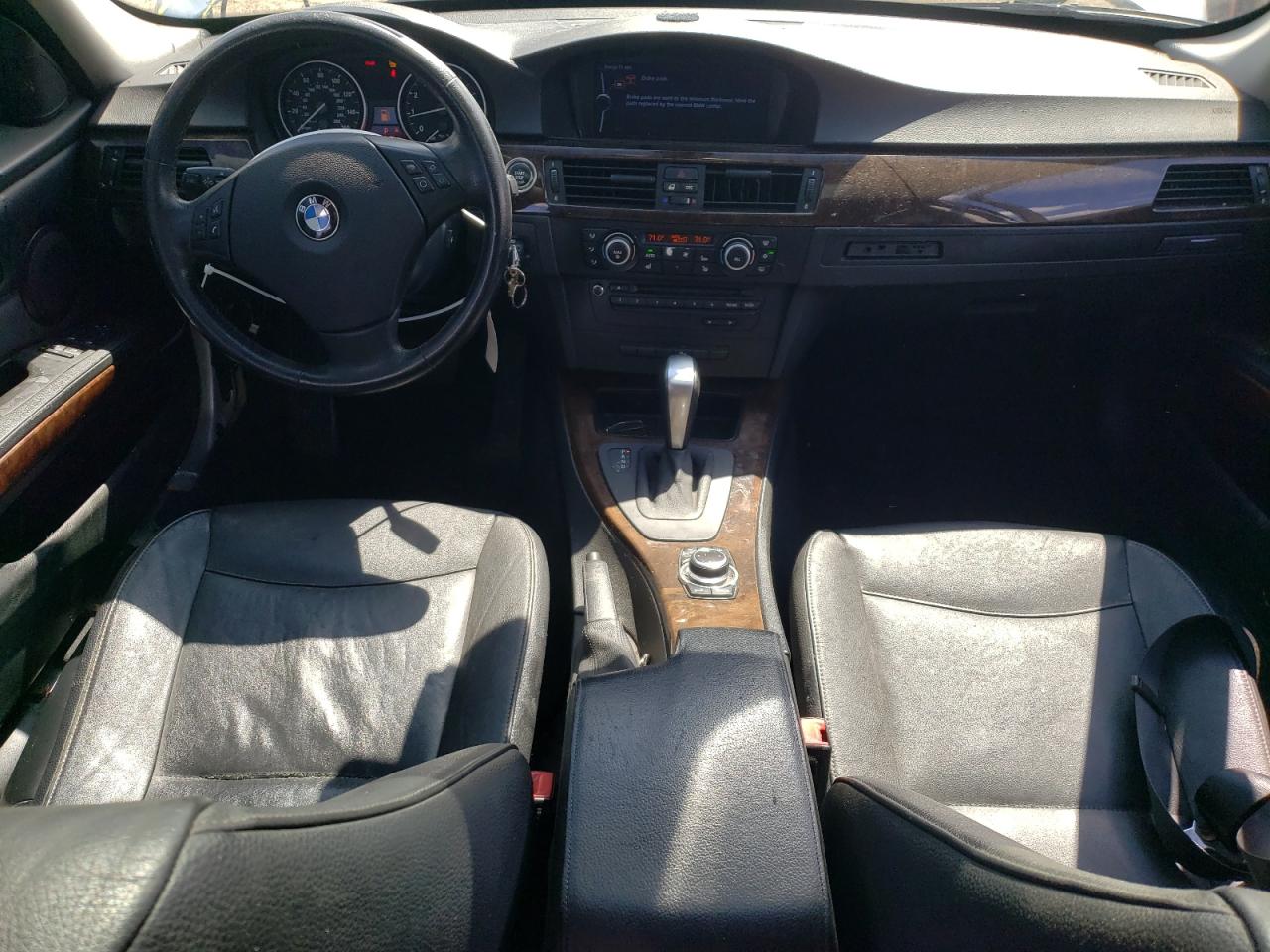 WBAPL3C57AA407580 2010 BMW 335 Xi