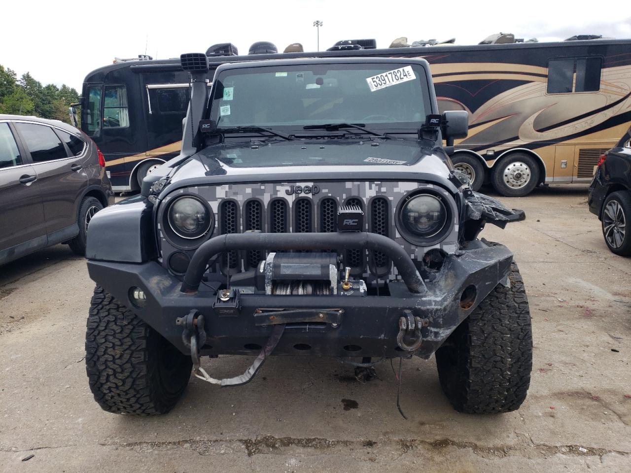 1C4HJWEG0DL562770 2013 Jeep Wrangler Unlimited Sahara