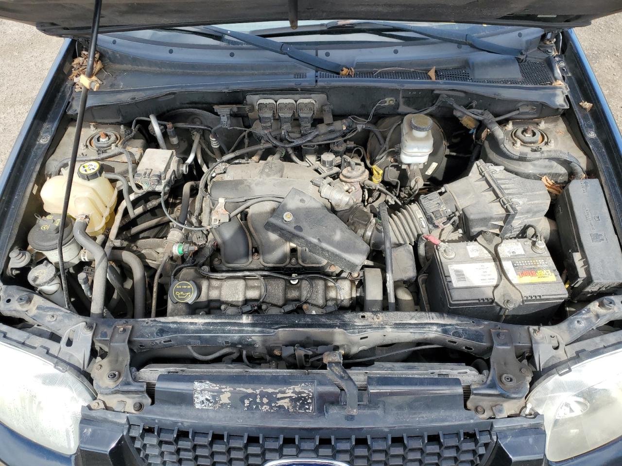 1FMYU94155KA38751 2005 Ford Escape Limited