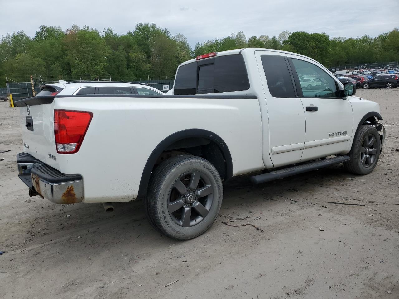 1N6AA0CC4FN500713 2015 Nissan Titan S