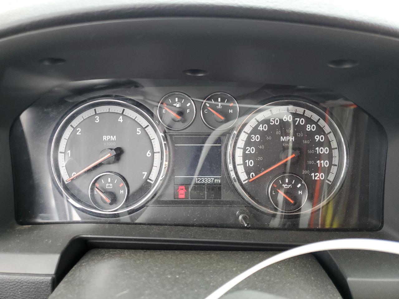 1D7RV1CT2BS590915 2011 Dodge Ram 1500