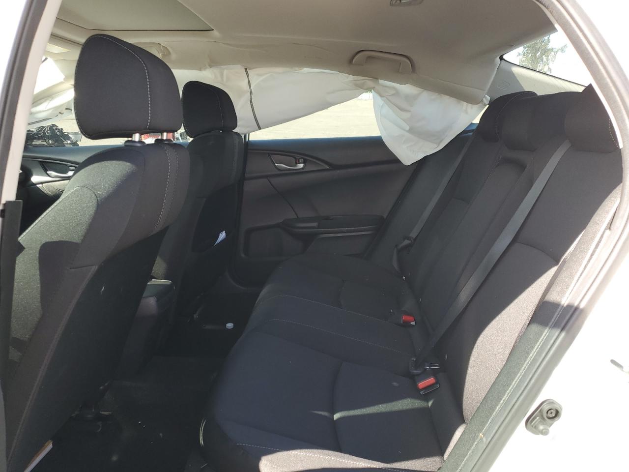 19XFC1F30KE013236 2019 Honda Civic Ex