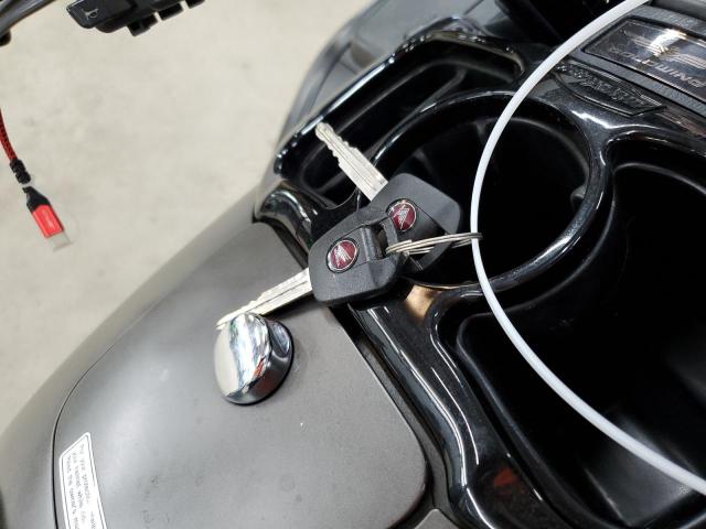 2016 HONDA GL1800 B JH2SC6840GK300136