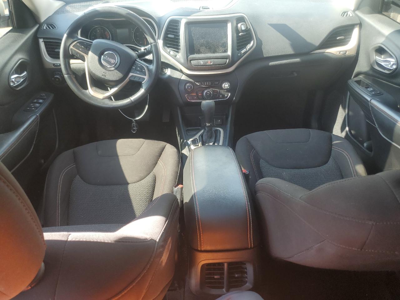 1C4PJLCS4GW256708 2016 Jeep Cherokee Latitude