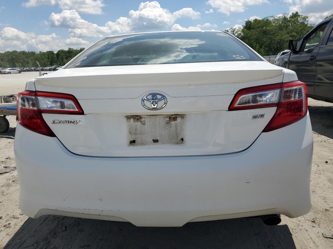 4T1BF1FK4DU213114 2013 Toyota Camry L