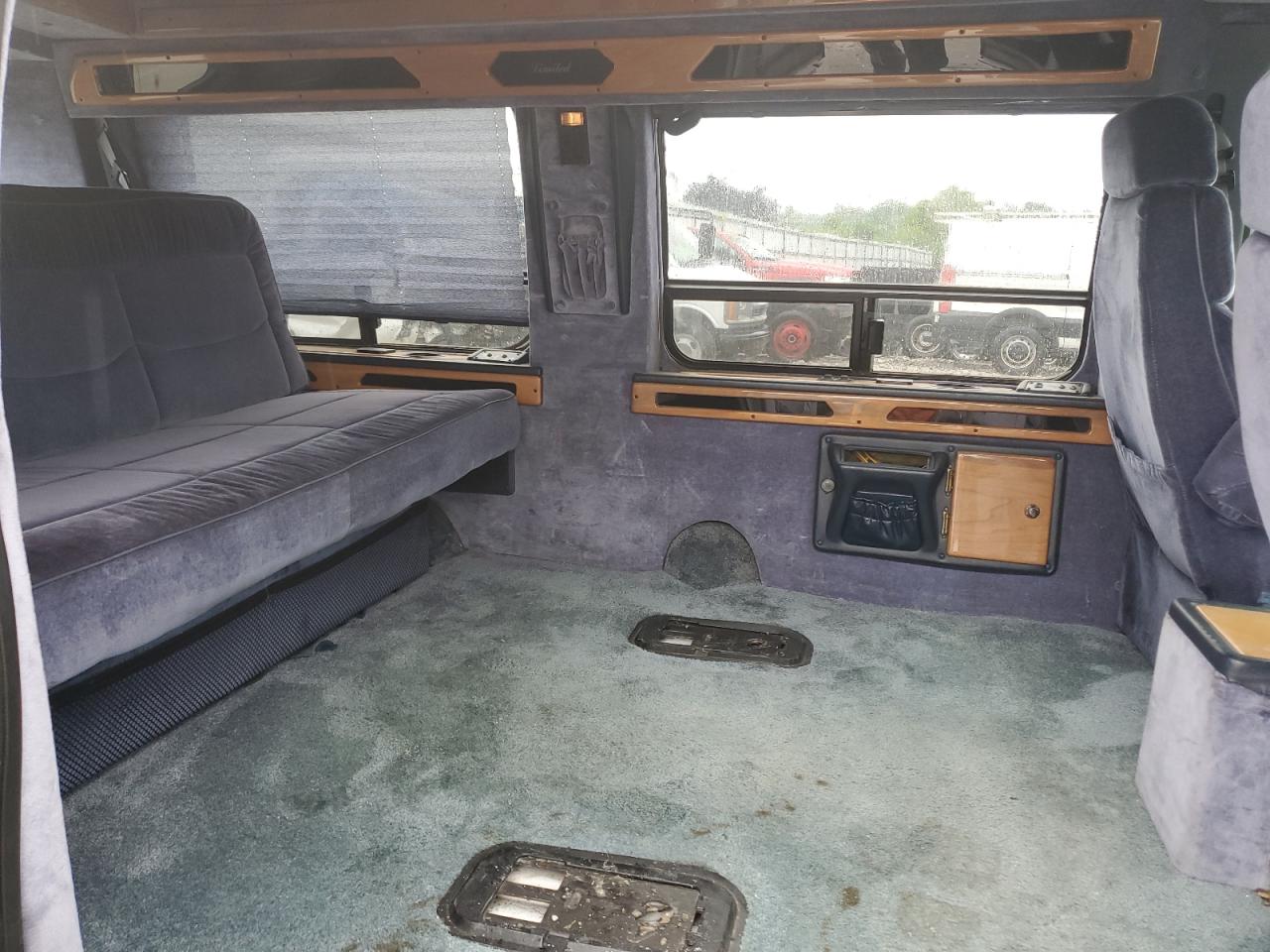 1FDEE14L3VHB54417 1997 Ford Econoline E150 Van