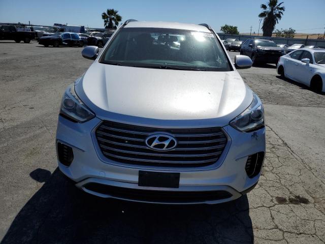 2017 Hyundai Santa Fe Se VIN: KM8SMDHF7HU171468 Lot: 54840094