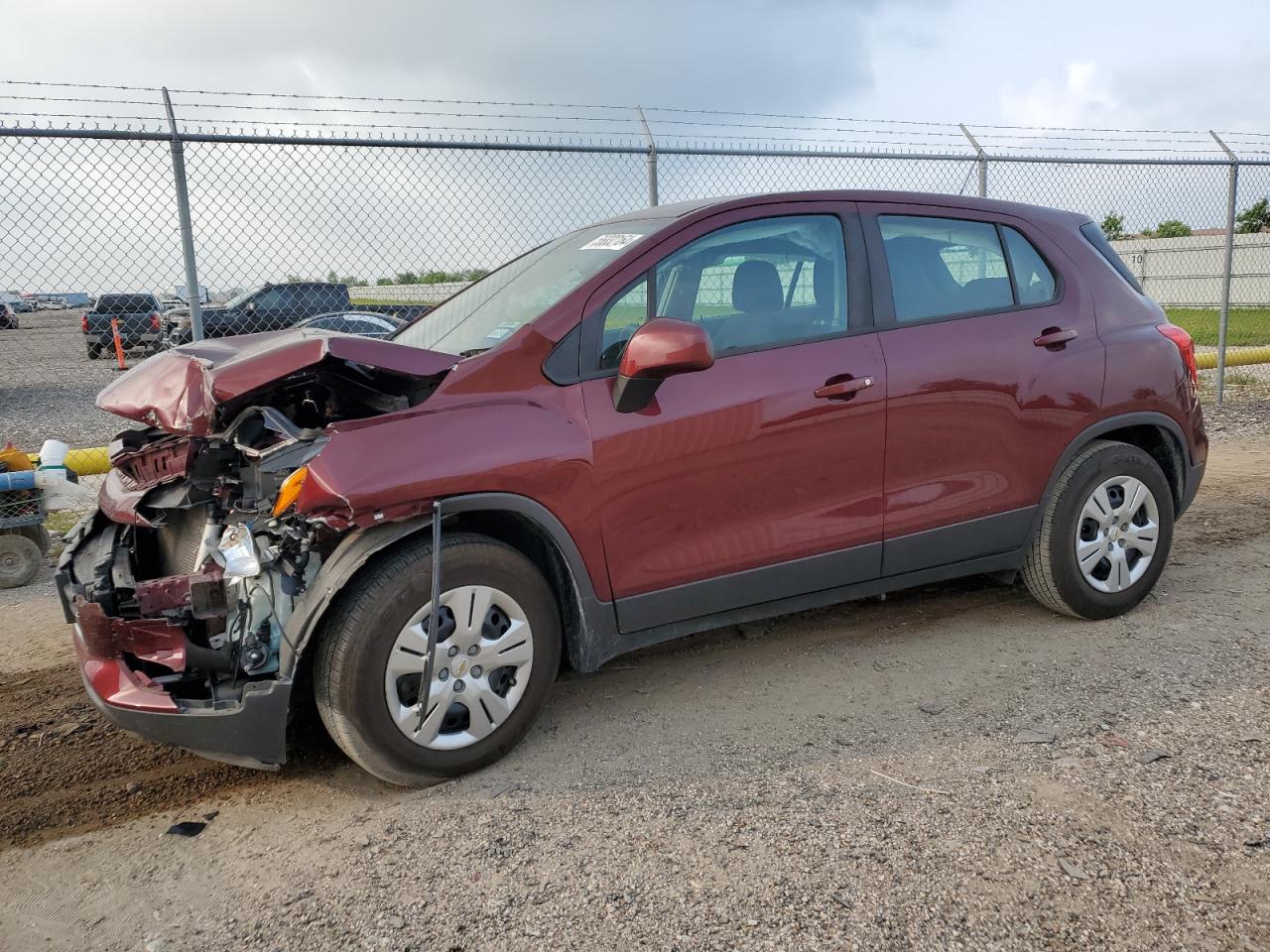 3GNCJKSB8HL161710 2017 Chevrolet Trax Ls