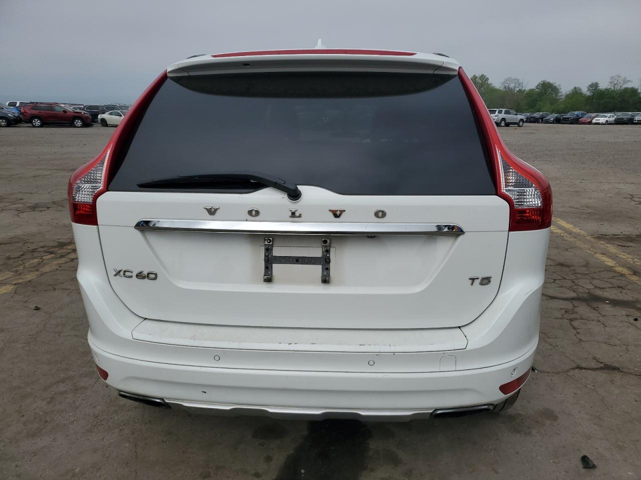 YV440MDC1F2583315 2015 Volvo Xc60 T5 Premier+