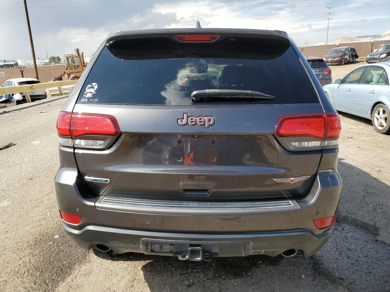 1C4RJFLM1JC504899 2018 Jeep Grand Cherokee Trailhawk