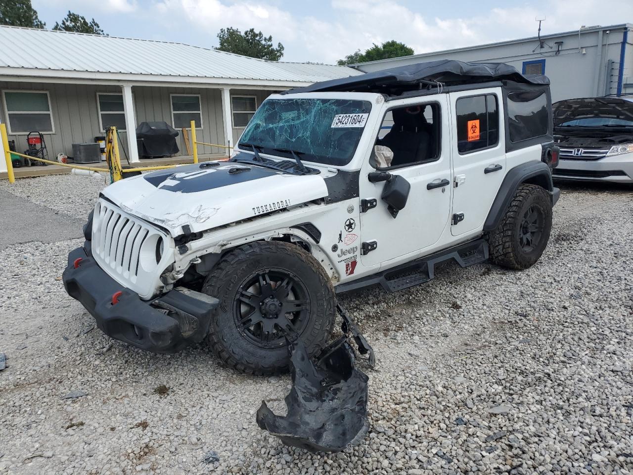 1C4HJXDGXJW170011 2018 Jeep Wrangler Unlimited Sport