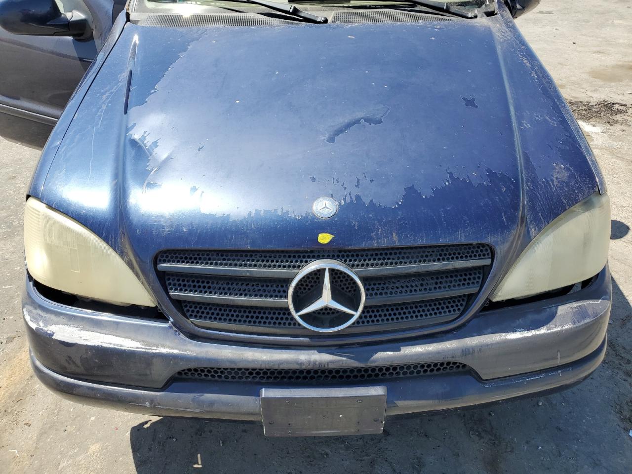 4JGAB54E31A241253 2001 Mercedes-Benz Ml 320