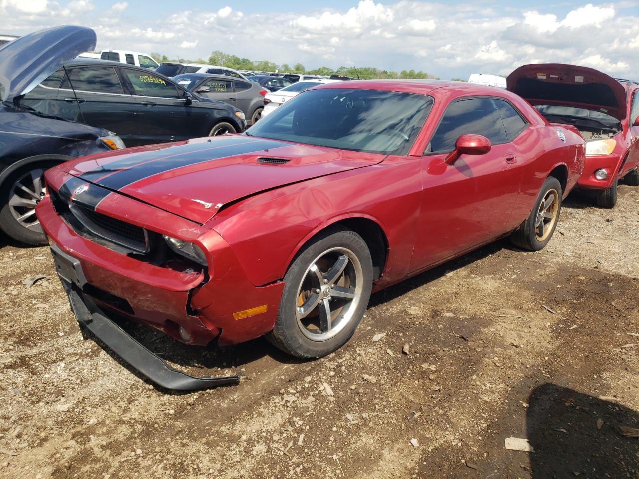 2B3CJ4DV2AH110117 2010 Dodge Challenger Se