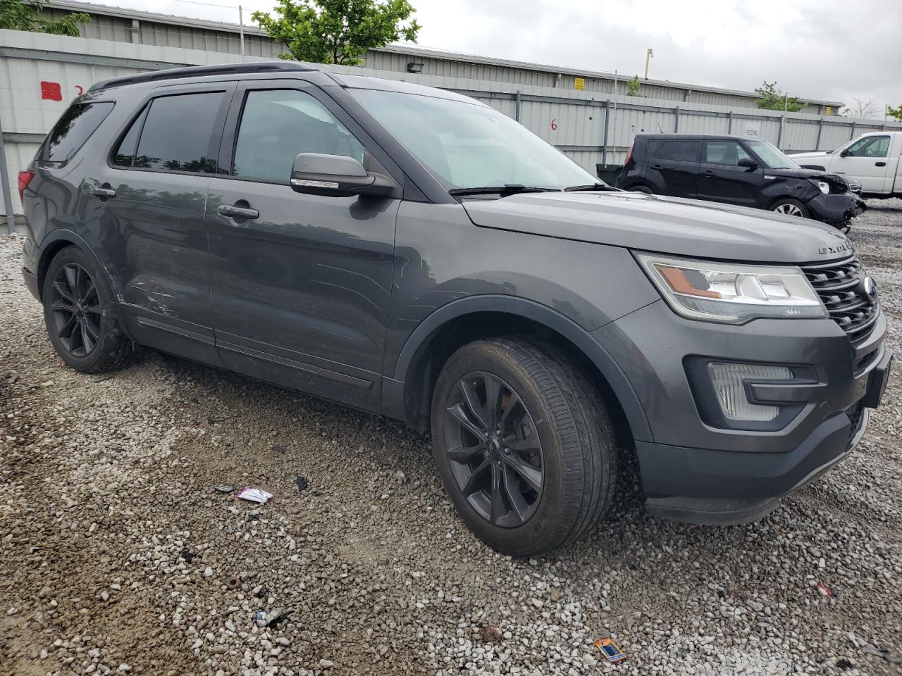 1FM5K8D89HGA21281 2017 Ford Explorer Xlt