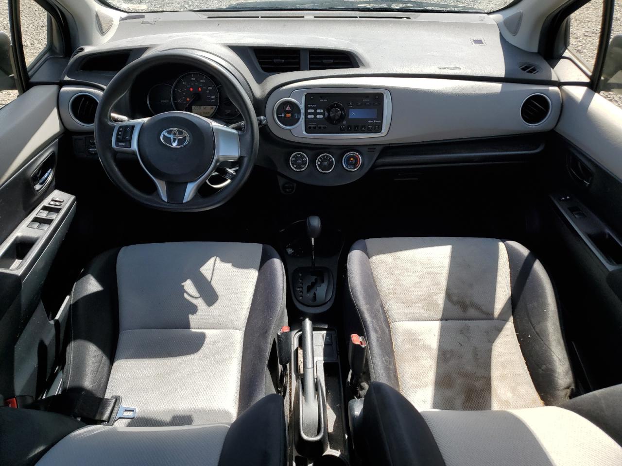 JTDKTUD39DD568130 2013 Toyota Yaris