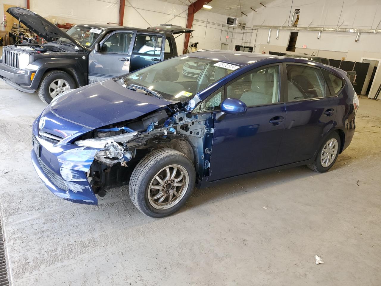 JTDZN3EU5EJ009056 2014 Toyota Prius V