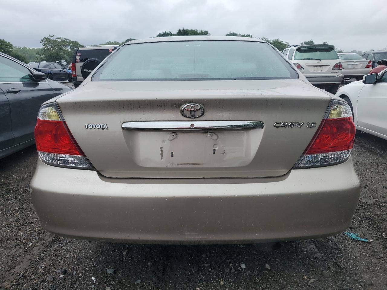 4T1BE30K85U007318 2005 Toyota Camry Le