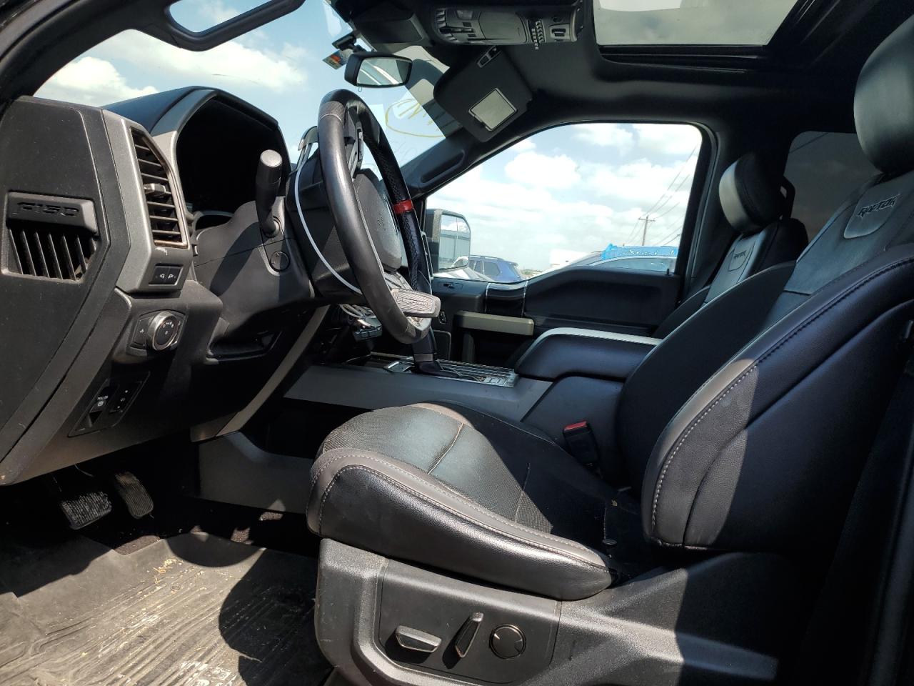 1FTFW1RG4KFA61267 2019 Ford F150 Raptor