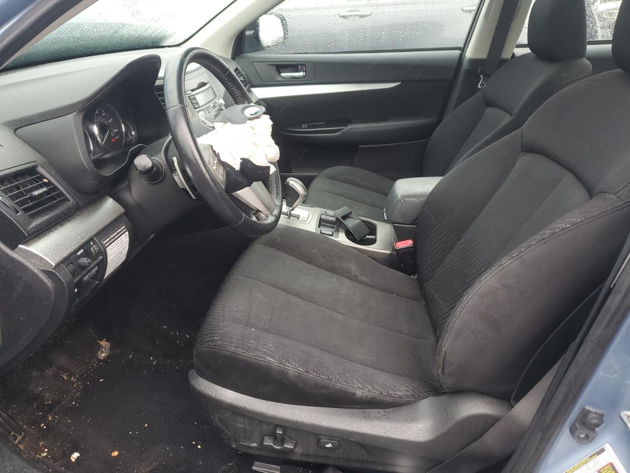 4S3BMBG63A3220493 2010 Subaru Legacy 2.5I Premium