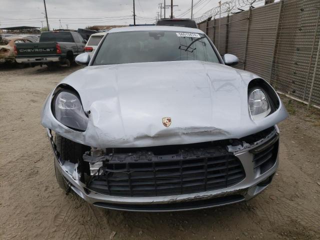 VIN WP1AA2A56JLB01162 2018 Porsche Macan no.5