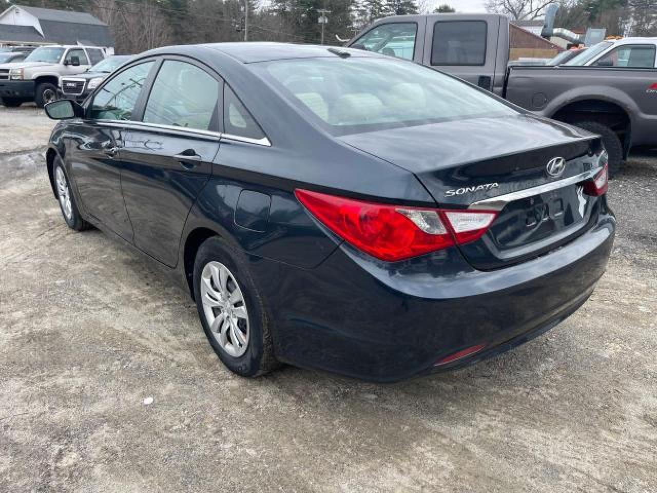 5NPEB4AC1BH011482 2011 Hyundai Sonata Gls